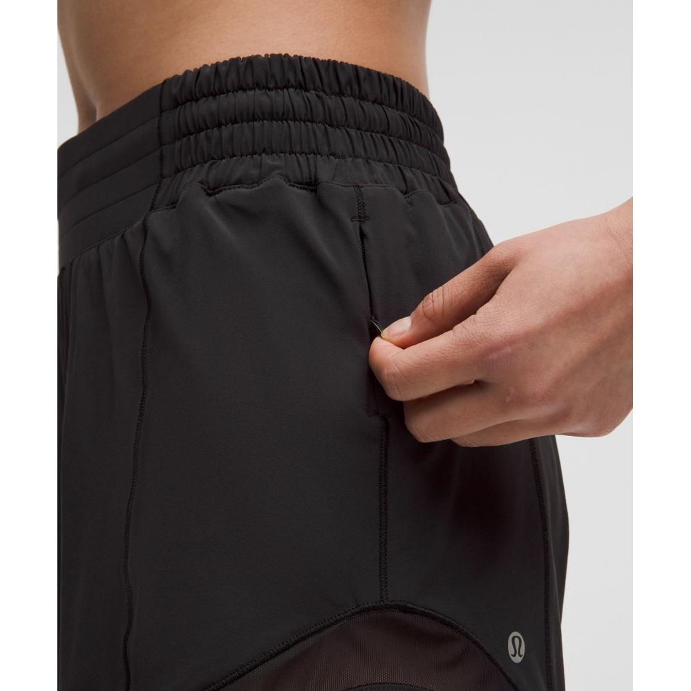 Lullulemon Hotty Hot High-Rise Lined Shorts 4-Inch Blk