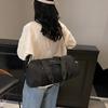 Lightweight Sports Yoga Fitness Bag Simple Versatile Large Capacity Storage Short Travel Bag Student Handheld Messenger Bag