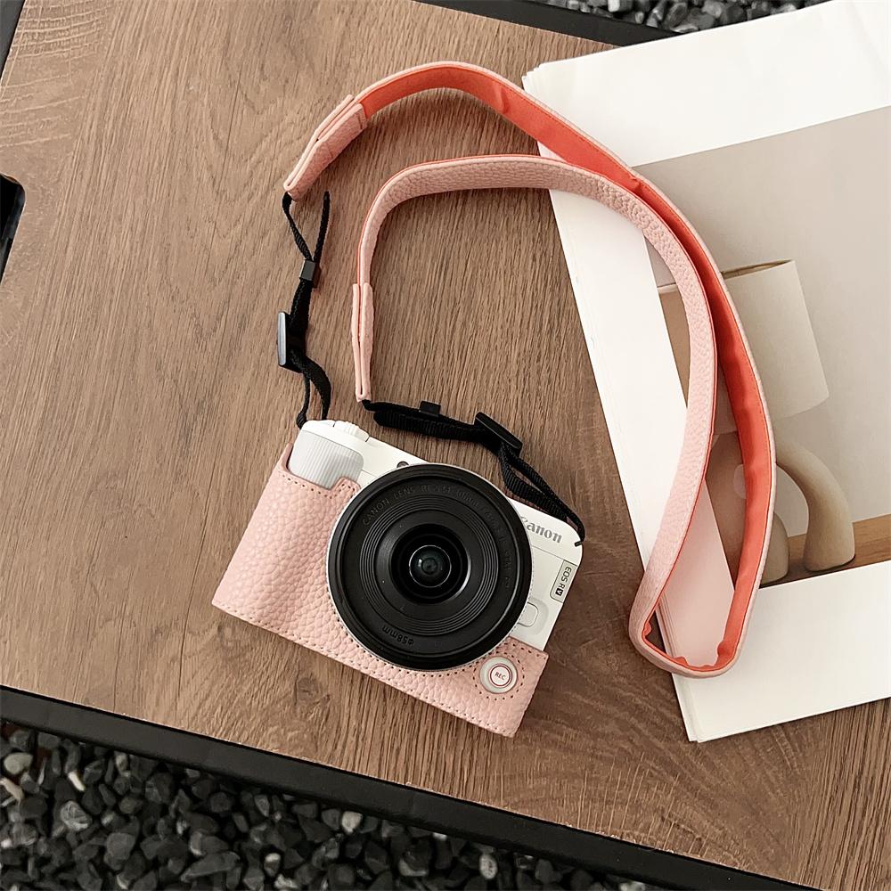 

Luxury HandMade Camera PU Leather Half Case for Canon EOS R50V Bottom Battery Opening Cover With Strap