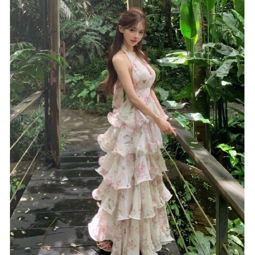 French Holiday Style Floral Halter Neck Dress Women's Summer New Design Waist Ruffle Cake Skirt