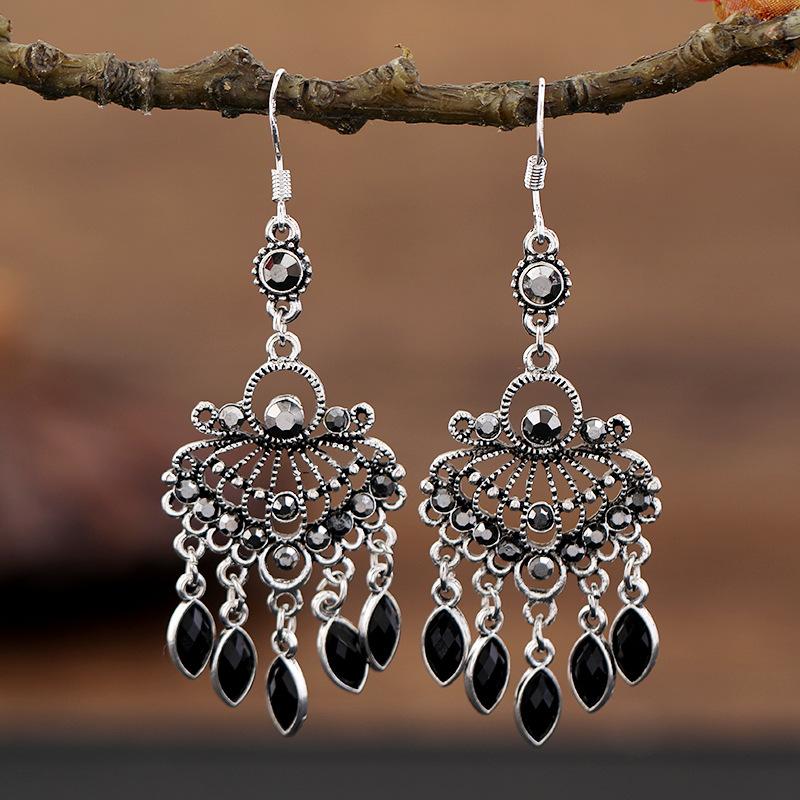 Vintage Palace Crystal Long Tassel Earrings with Feminine Style and Versatile Personality Earrings, Korean Fashion Ethnic Style Earrings