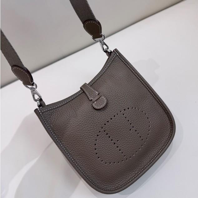Evelyn Koeienhuid Crossbody Tas met Uitgesneden Ontwerp – Modieuze, Veelzijdige Enkelvoudige Schoudertas voor Dagelijks Gebruik