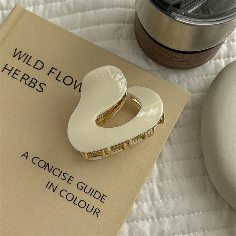 

1pc Shark Claw Hair Clip for Women, New Irregular Acetate Clip for Back of Head, Uneven Hair Clip, Hair Accessories