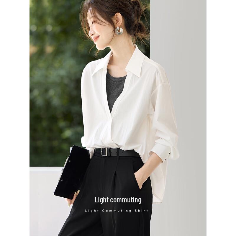 

Women s Relaxed Fit Faux Two-Piece Colorblock Blouse M