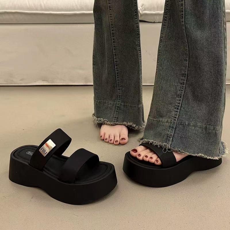 High-end New Going Out Slope Heel Slippers with Skirts Are Beautiful, Thick Bottom Heightening Cool Slippers Women's Summer Wear