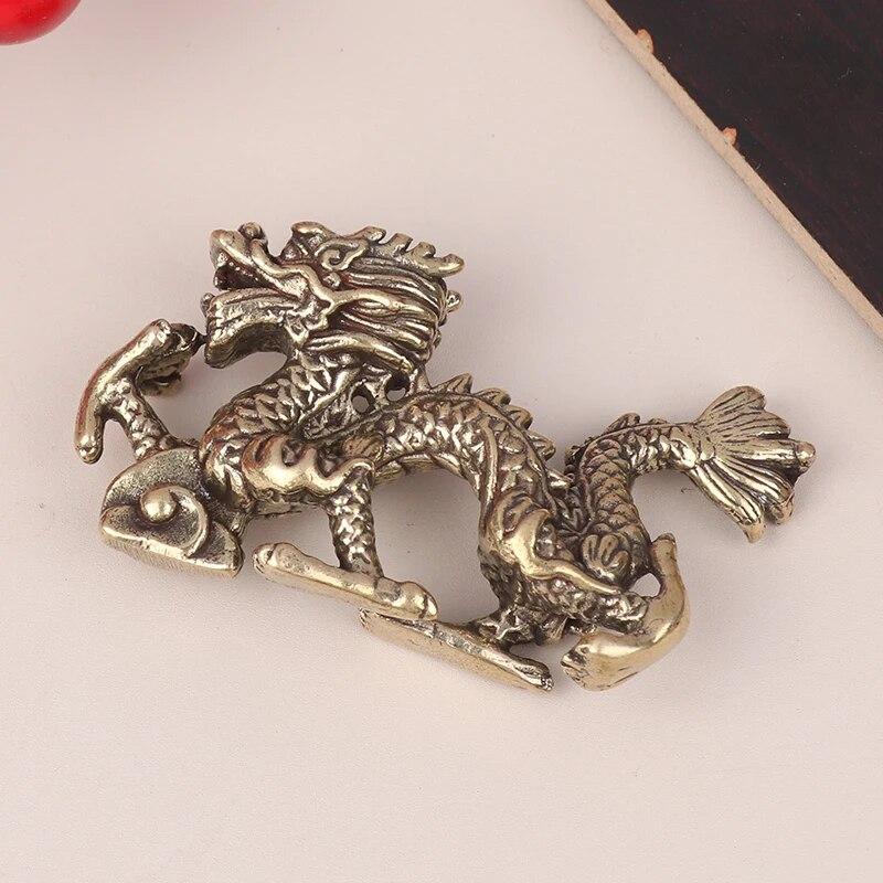 Vintage Ornament Retro Zodiac Dragon Socha Mosazný Dekor Prosperita Čínský styl Dragon Luck