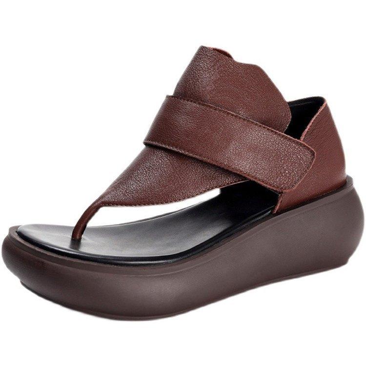 Mote Med Utesandaler Myk Damesko 2025 Sommer Tresko Med Hæl Flip-flops Plattform Medium Jenter Tykk Mote Lav Korrigerende V