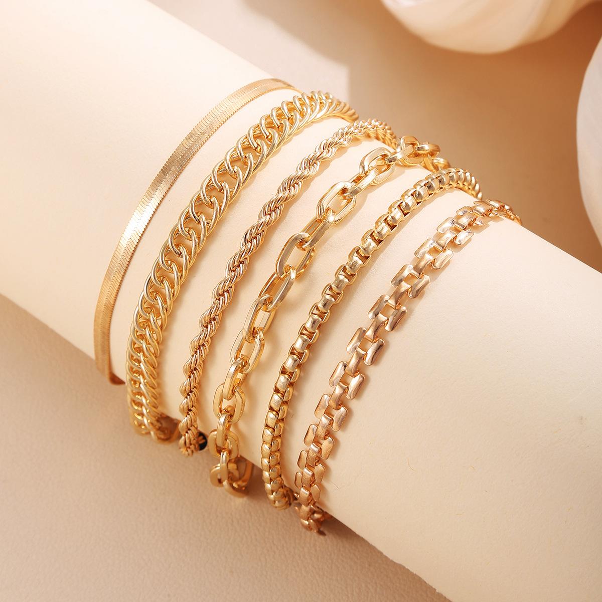 Hot-selling personalized twist chain Cuban chain stacked Dash bracelet set, fashionable and versatile jewelry.