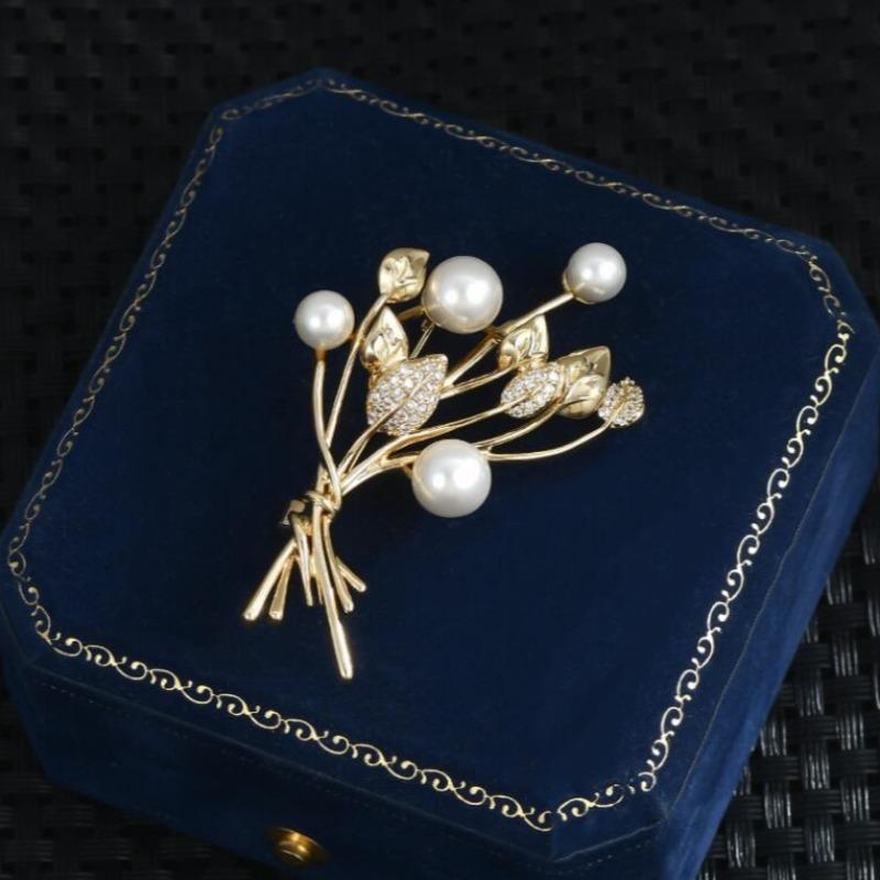 1PC Fashion Plant Shaped Leaf Pearl Brooches Women Clothing Coat Jewelry Party Accessries Gifts