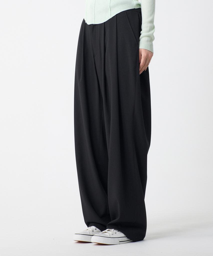 UNKNOWN PLANET Double-Pleat Wide Elastic Waist Slacks Dark Black