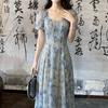 [Spot] Summer new French retro oil painting style floral dress design temperament waist dress