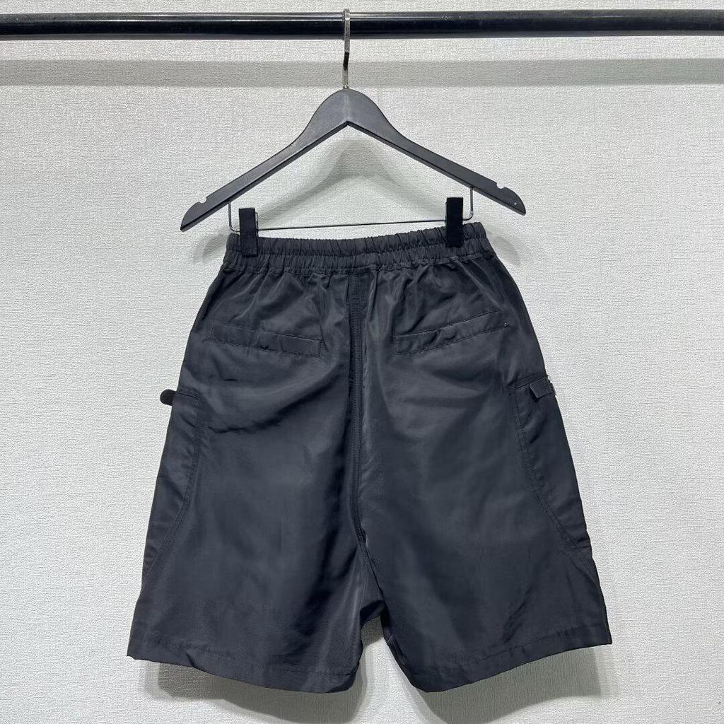 Dark Series RO Men's Cargo Shorts: Multi-Zipper, Big Pocket Design, Regular Fit, Mid-Length for Summer.