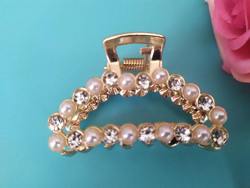 Pearl Rhinestone Hair Clip - Korean Fashion Hair Accessory