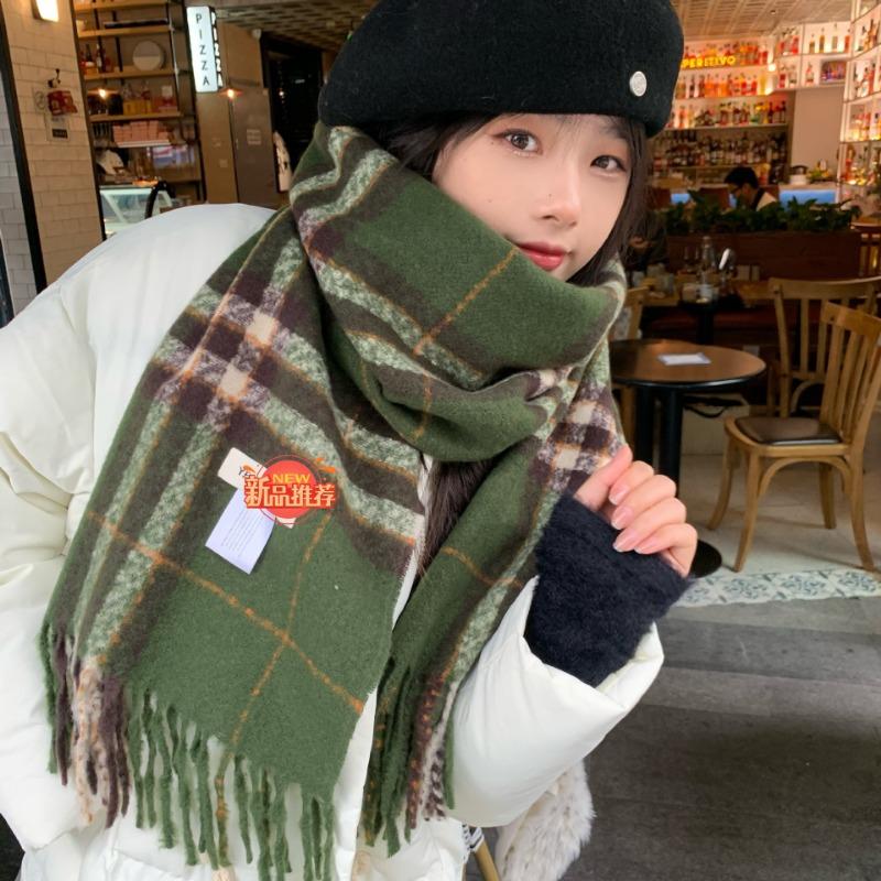 Wrap up the warmth~ Christmas new red plaid scarf women's autumn and winter versatile warm scarf large version shawl