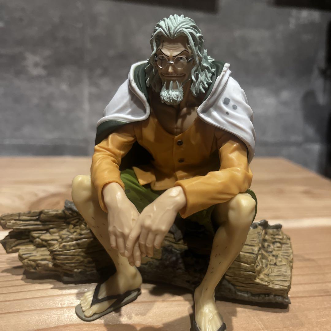 

[USED] Silvers Rayleigh Creator x Creator figure