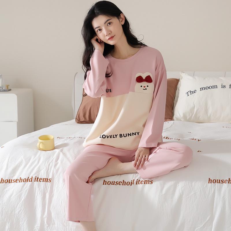 Women's Pure Cotton Long Sleeve Pajamas with Built-in Bra Pads - Cozy for Autumn/Winter, Casual Home Wear, and Suitable for Outdoors.