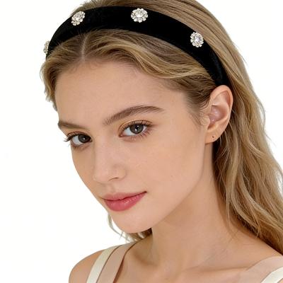 Fashionable and Simple Women's Hairband with Sparkling Diamonds, Black Thin Headband Suitable for Dress Wear, Decorative Accessory for Fri