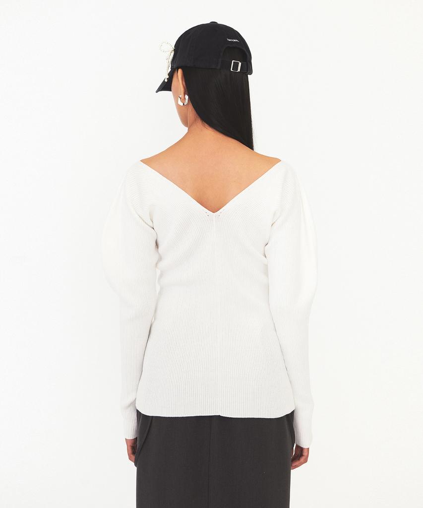 Daiaegeuneol V Neck Silhouette Cardigan (Ivory)