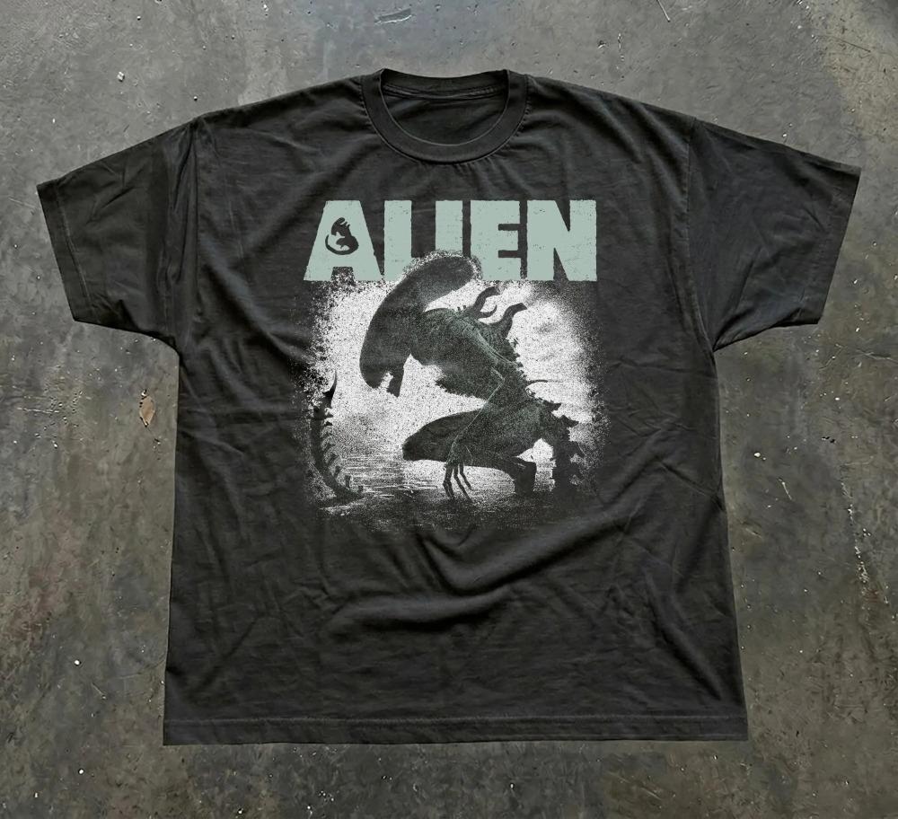 Alien Movie Graphic Print Unisex T Shirt Retro Xenomorph Monster Art Crew Neck Short Sleeve Casual Streetwear Tee for Men Women Daily Summer Wear