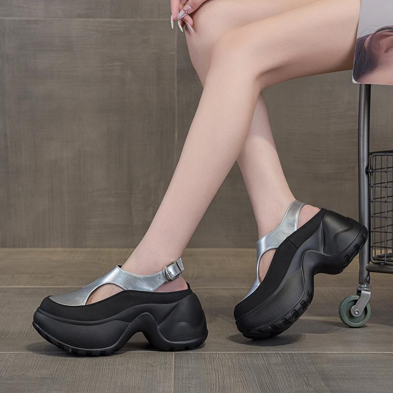 2529 Thick-soled One-pedal Lazy Shoes for Women's Summer New Hollowed-out Small People with Inner Height Increase and Outer Sandals