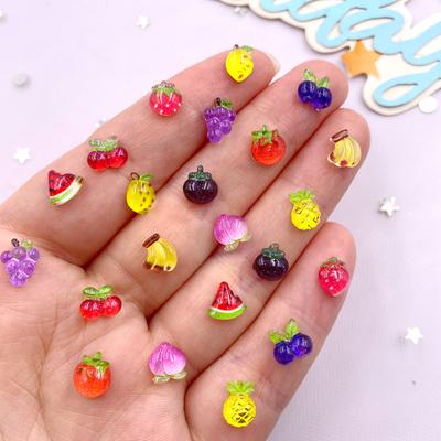 100 st Harts Färgglatt Glitter Druva Körsbärstomat Frukter Naglar Konst Platt baksida Strass Applikationer DIY Scrapbook Figurer Hantverk