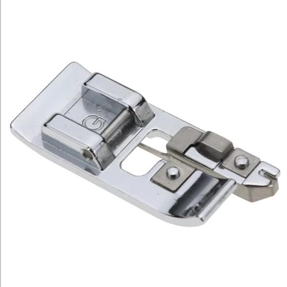Multifunctional Electric Sewing Machine with Zipper, Binding, and Overlock Presser Foot Attachments