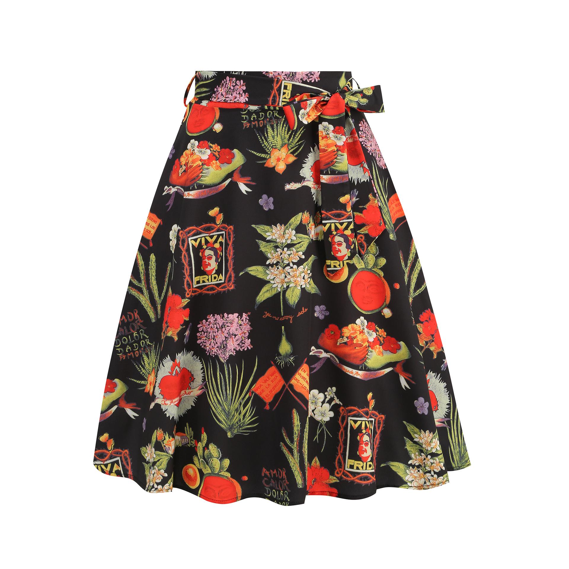 

Graffiti Print European-American A-line Midi Skirt with Belt XL
