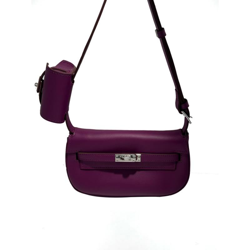 Spring and summer new fashion personalized shoulder messenger bag Majia earphone bag
