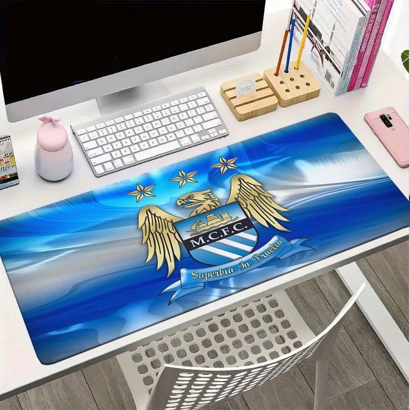 Tappetino per mouse con stemma del Manchester United, Tappetino per mouse da gaming, Tappetino per tastiera, Decorazione da scrivania per computer portatile, Regalo per tifoso, Regalo di compleanno