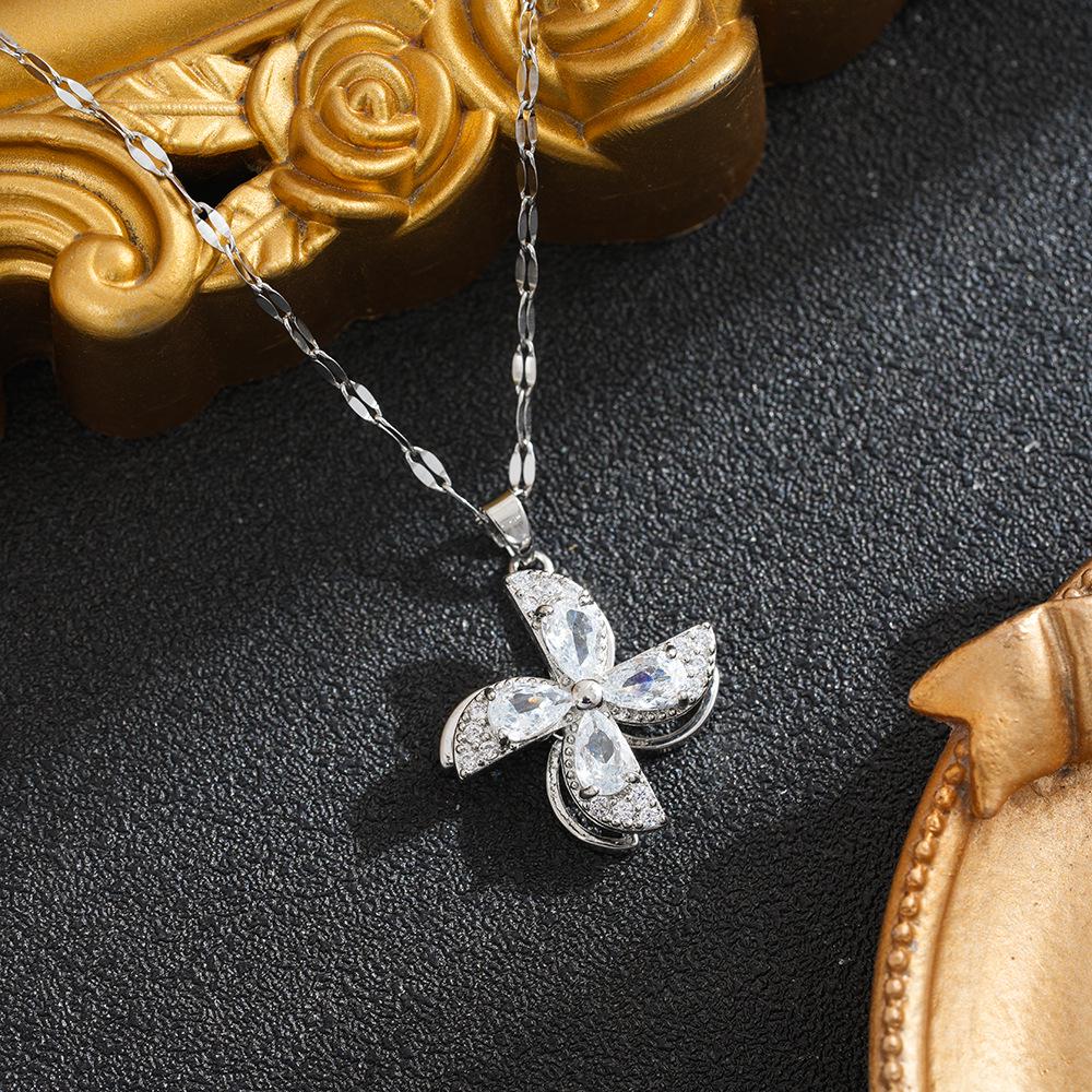 Rotating Windmill Necklace: Unique Design, 18K Gold-plated, High-End Feel.