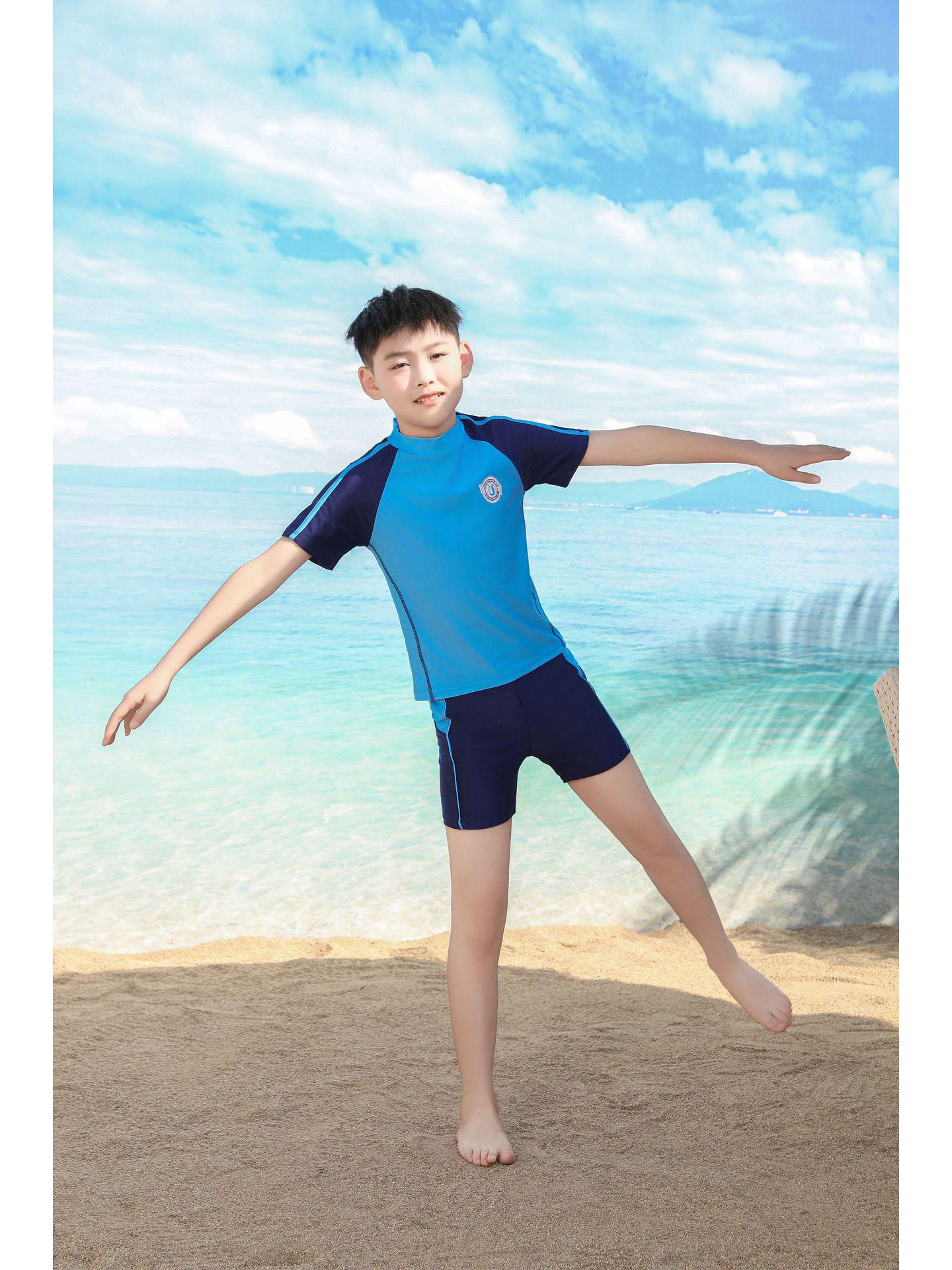 

Підлітковий великий розмірний роздільний купальник для дітей - Середній та Великий, Яскравий купальник зі стовбурами для гарячих джерел XL (Height 125-135 cm, Weight 55-65 kg)