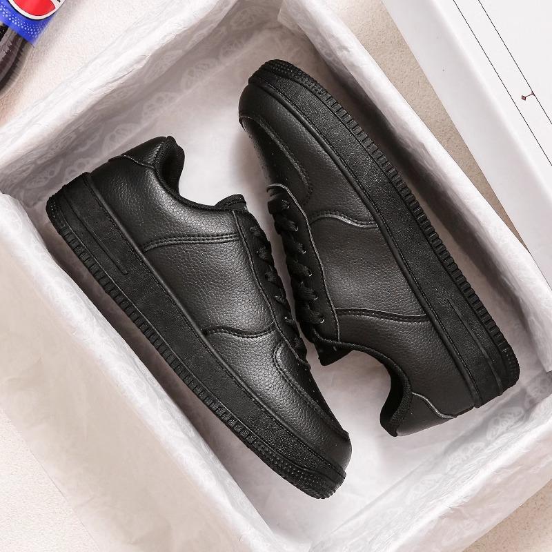 Little white shoes women's 2025 spring new popular thick baseplate shoes soft soles are not tired feet niche versatile casual shoes men