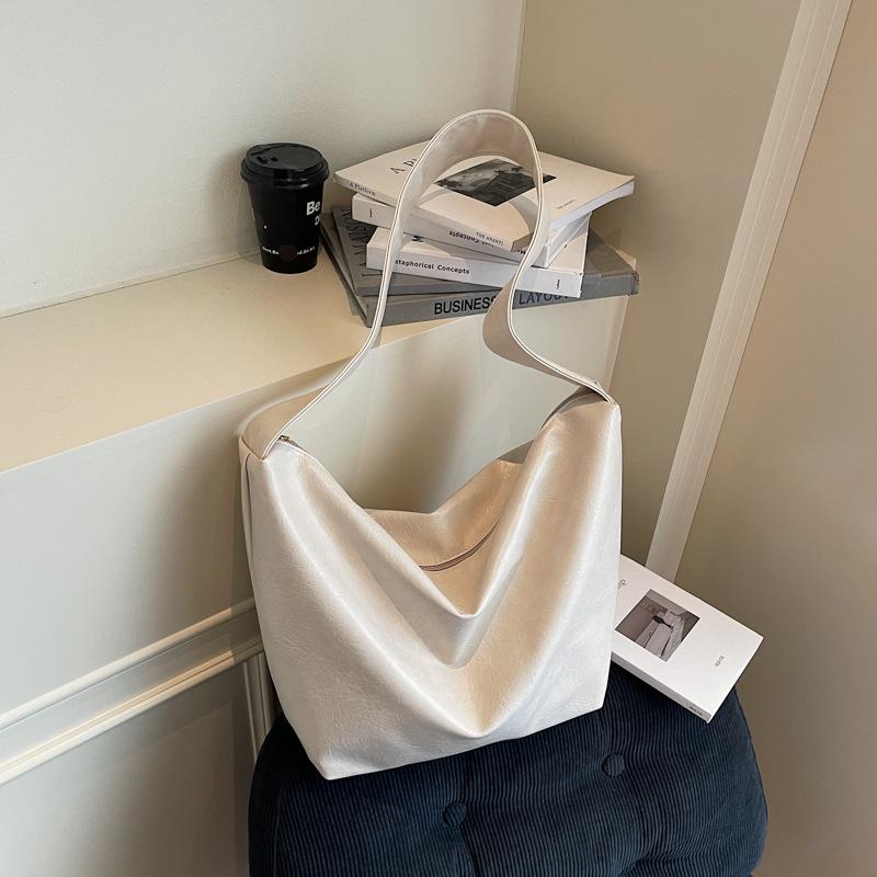 

Ретро сумка подмышку высокого класса женская сумка bags2025 новая мягкая простая сумка-ведро универсальная сумка на плечо