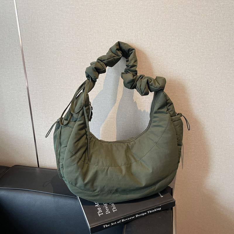 Lazy Wind Bag Women's Large-capacity New Spring and Summer Leisure Niche One-shoulder Crossbody Commuter Dumpling Bag