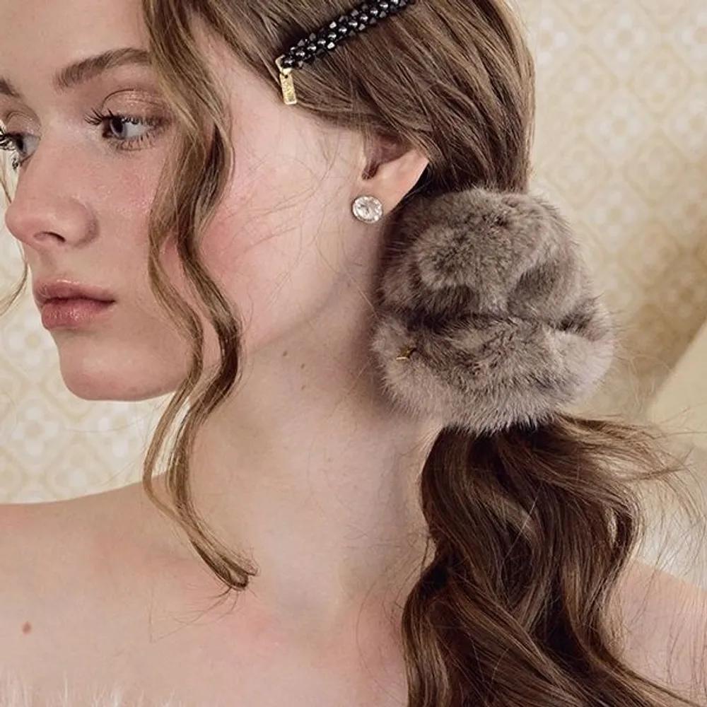 Deep Mink Scrunchie JP-25-155S ivory