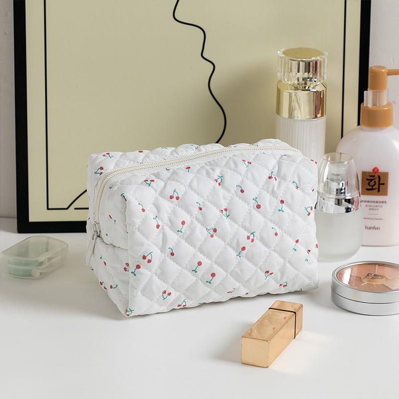 Floral Print Travel Portable Minimalist Large Capacity Soft Storage Makeup Bag