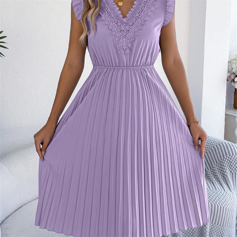 2026 Spring/Summer Women's Lace V-neck Black Ear Edge Waist Pleated Dress S-XL