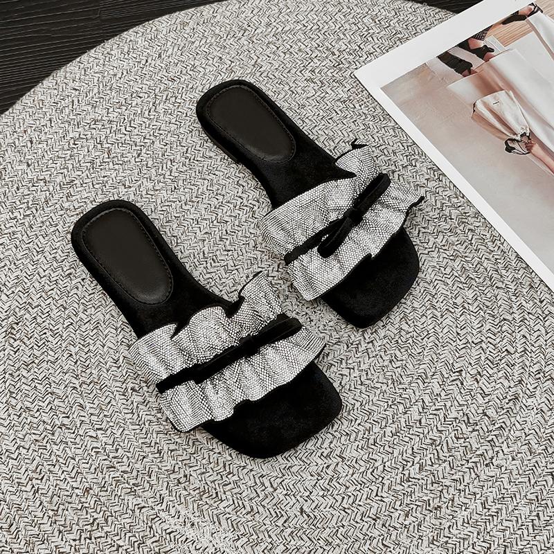 Fashion Plus-size Flat Slippers Women Fashion Square Head Open Toe Crystal Butterfly Knot Non-slip Wear-resistant Flip-flops