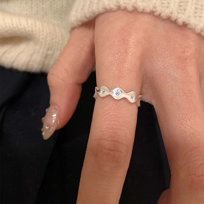 

Exquisite Zircon Crystal Star Rings for Women Fashion Silver Color Wave Opening Rings Minimalist Personalized Jewelry Gifts