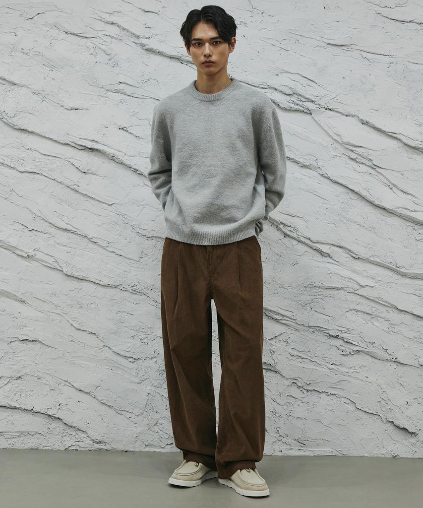 SIGNATURE Single-Pleat Corduroy Wide Pants [Brown]
