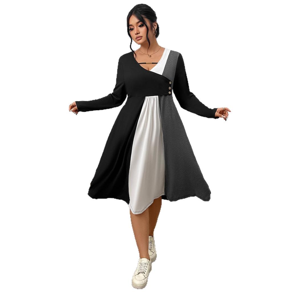 This Is A New V-neck Button-spliced Design Dress for Women In Autumn Featuring A Slimming and Waist-cinching A-line Dress
