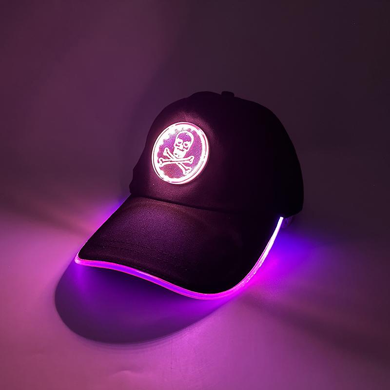 LED Leuchtender Totenkopf Baseballkappe Blinkende Leuchtende Halloween Partykappe Niedliche Logo-Kappe für Damen Herren Hip-hop Club Auftrittsbedarf