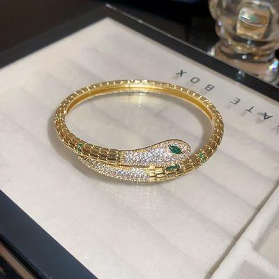 Pulsera Versátil con Forma de Serpiente Retro, Pulsera de Joyería Exquisita de Lujo Ligero de Alta Gama