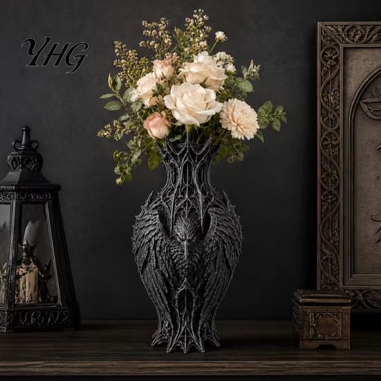 Creative Gift for Art Lovers 3D Printed Black Bird Vase, Gothic Flower Decorative Holder Compact Table Vase Dried Flowers, Retro Fantasy Ornament