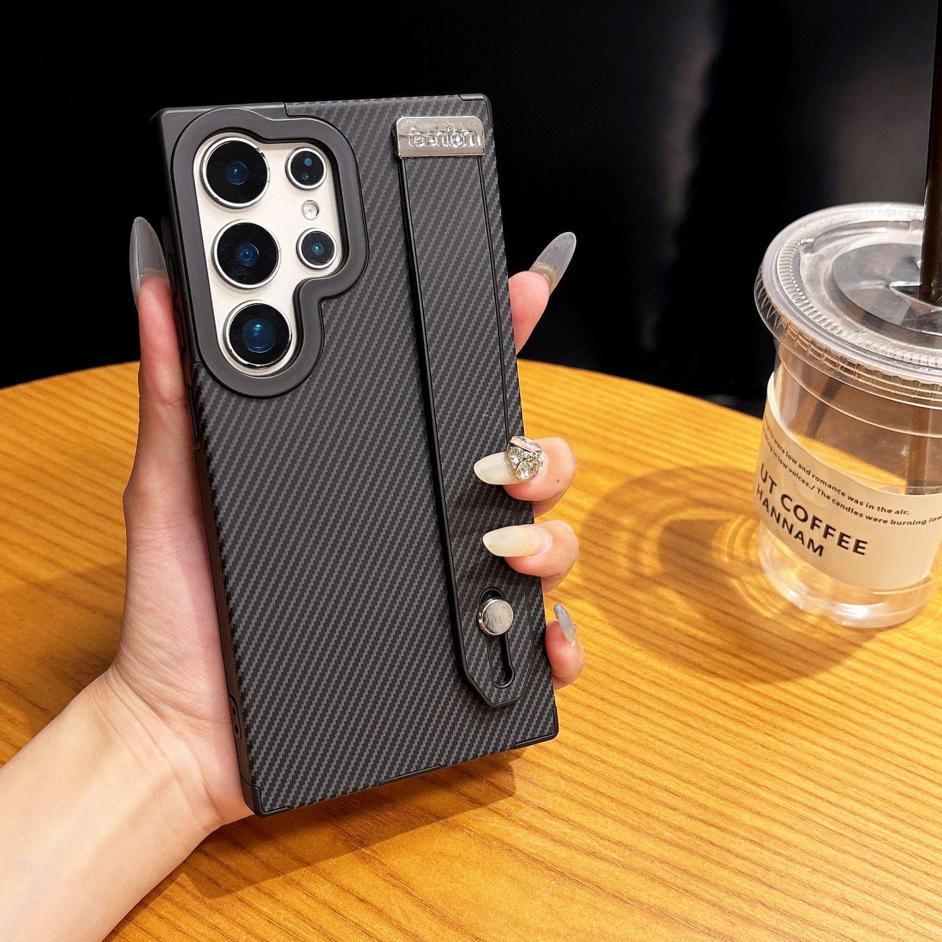 

Подходит для Samsung S25ultra Бизнес-чехол для телефона с рисунком из углеродного волокна S24 Встроенный магнитный браслет-подставка Защитный чехол Galaxy S24 Ultra