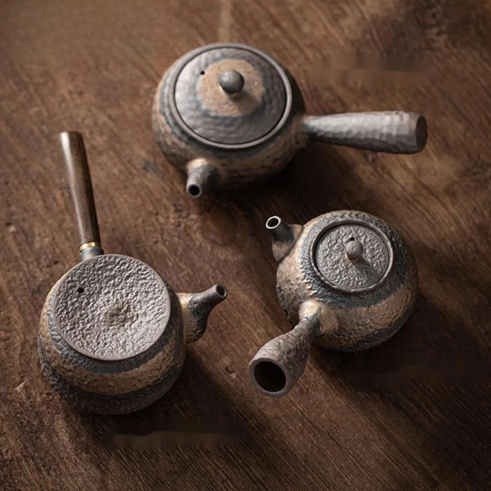 200ml Japanse Vergulde IJzergeglazuurde Theepot Massief Houten Handvat Filter Theepot Retro Aardewerk Theemaker Chinese Cha Thee Set Accessoires