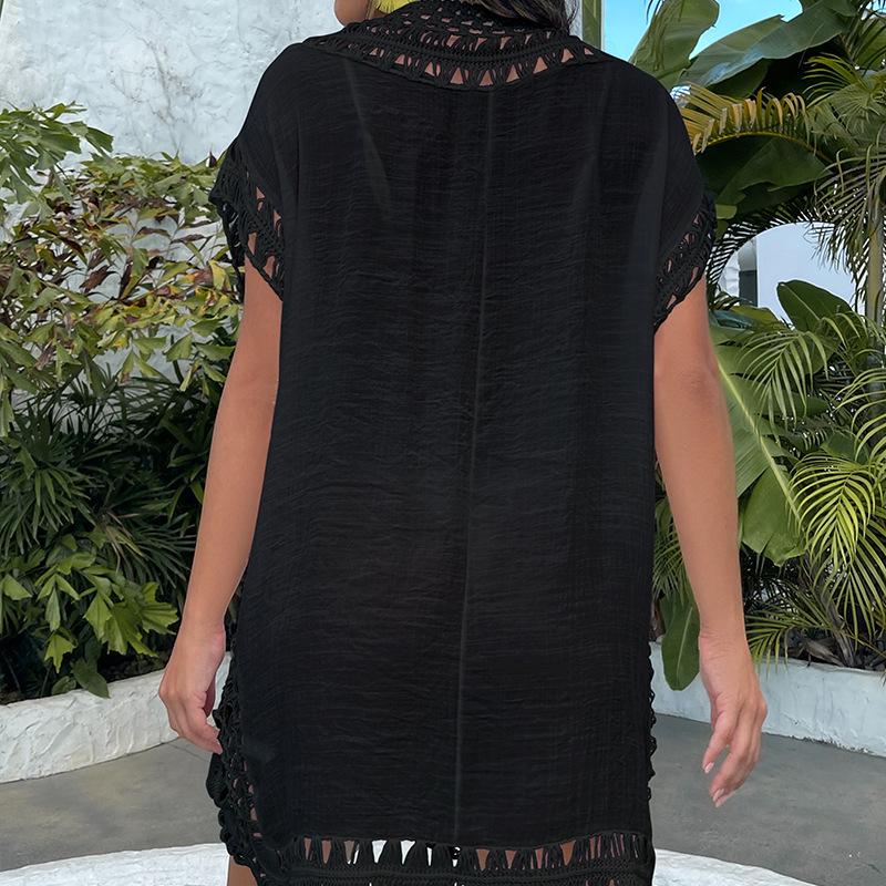 Hand-Crocheted Floral Neckline Short Beach Cardigan: European & American 2025 Women's Sun Protection Bikini Cover-Up.