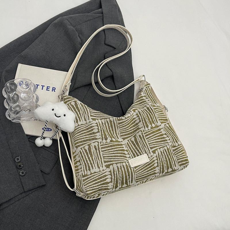 

Beautiful Contemporary Pu Tote Bag In Striped Pattern Perfect For Everyday Style Without Pendant хакі