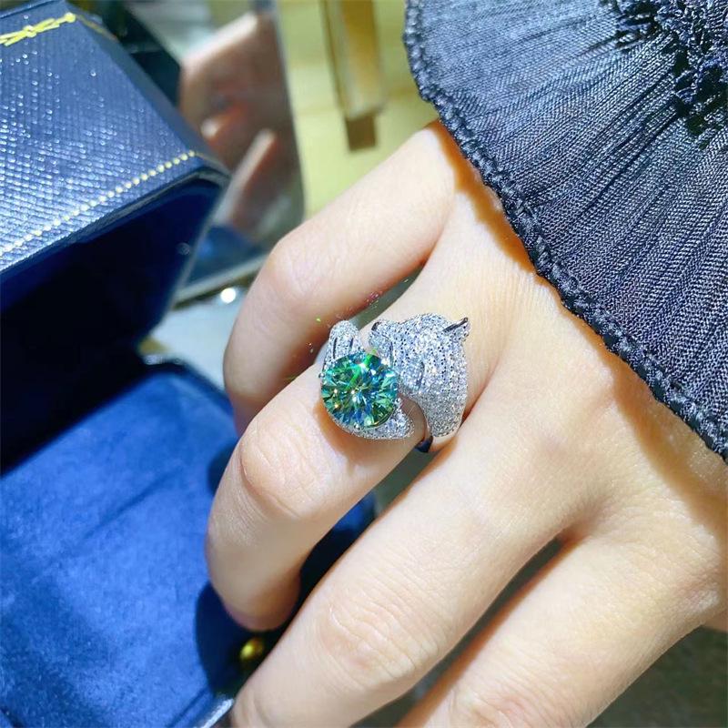 2 Carat Green Moissanite Ring: European & American Style, Personalized Design Size 10