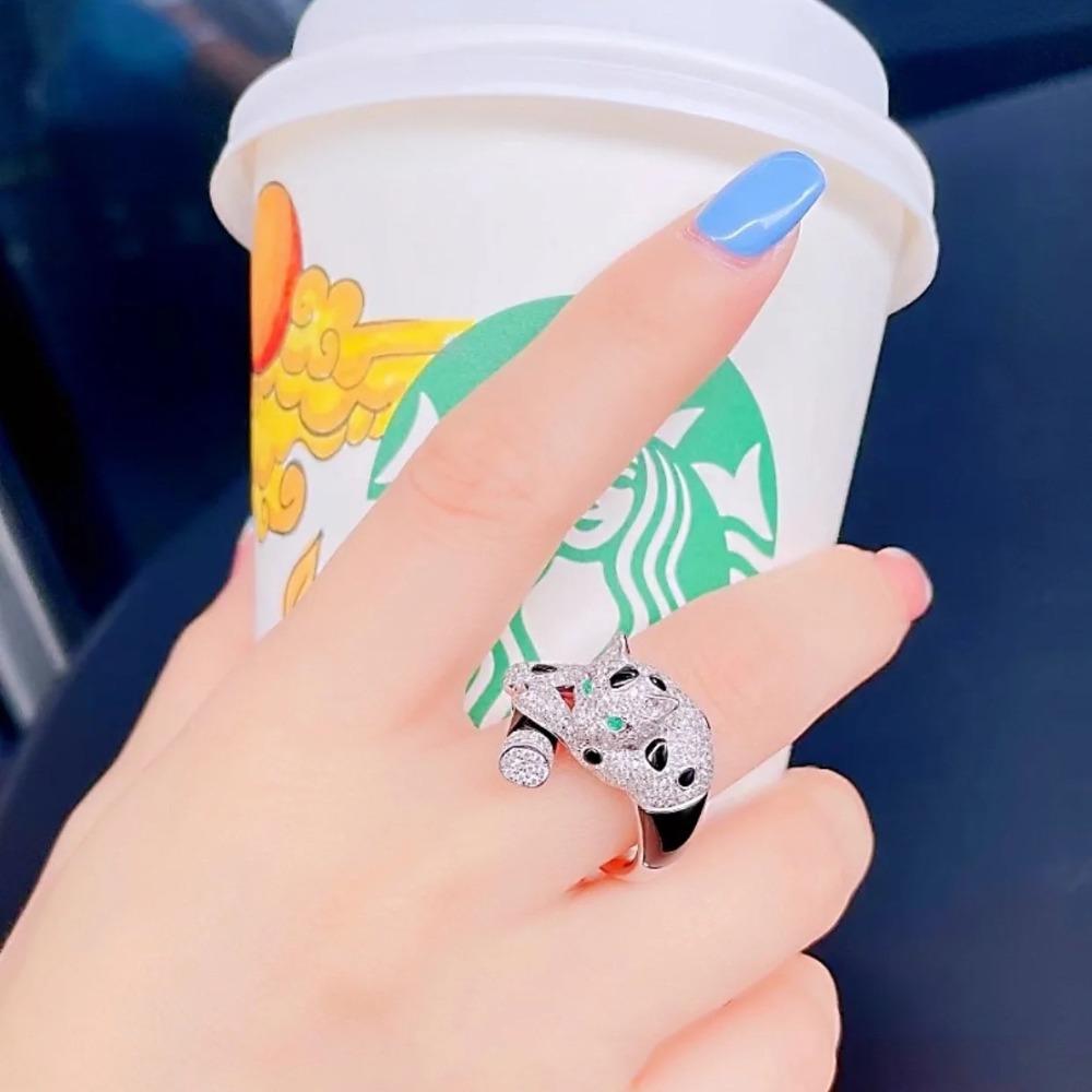 Nastavitelný Otevřený Leopardí Prsten pro Ženy Luxusní Styl Plně Osázený Diamanty Panther Prsten Elegantní Šperk